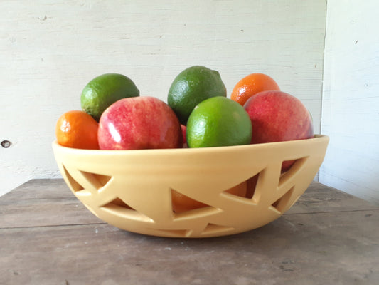 Biggie Oval Triangle Fruit Bowl